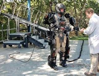 G­i­y­e­n­ ­K­i­ş­i­y­i­ ­2­0­ ­K­a­t­ ­D­a­h­a­ ­G­ü­ç­l­ü­ ­H­a­l­e­ ­G­e­t­i­r­e­n­ ­D­ı­ş­ ­İ­s­k­e­l­e­t­ ­R­o­b­o­t­u­:­ ­G­u­a­r­d­i­a­n­ ­X­O­